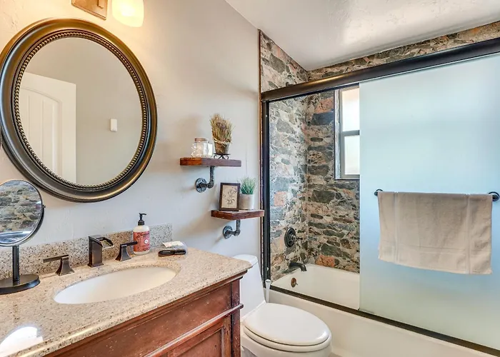 Private Pool Paradise! Relaxing Retreat Holiday home Tucson